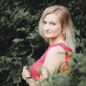 Художник Ева Моро